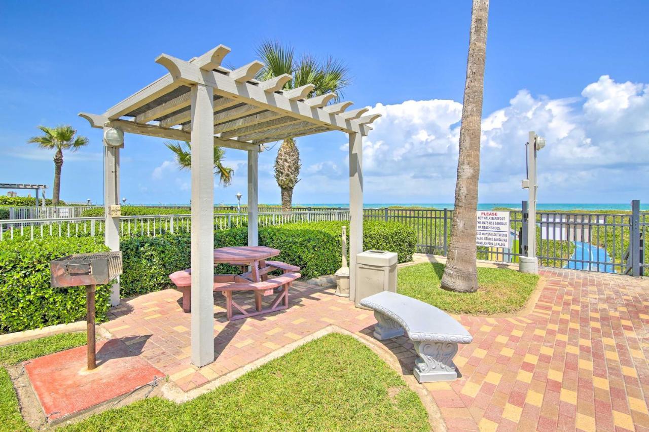 Sunny Oceanfront Condo On South Padre Island Beach Exterior photo